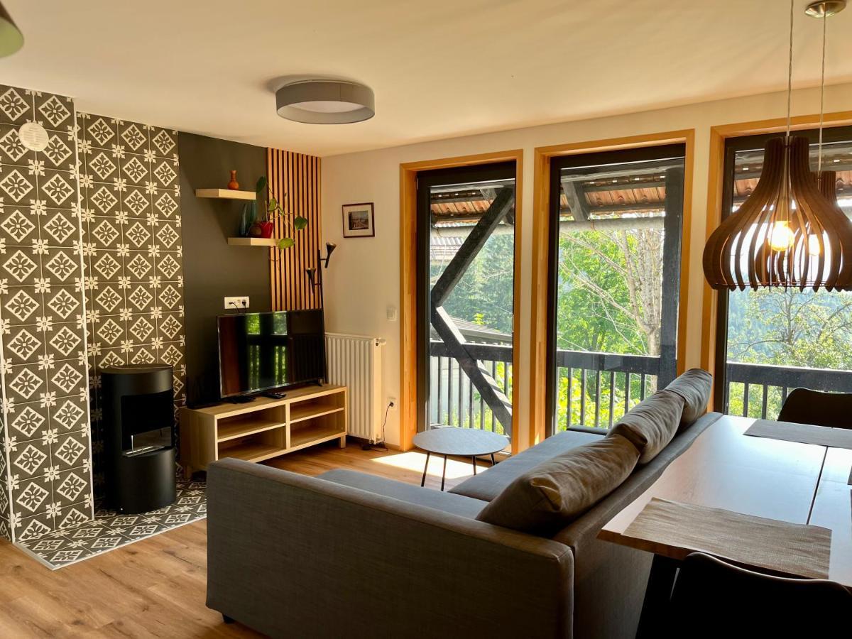 Apartments Pri Fencu Jesenice Exteriér fotografie
