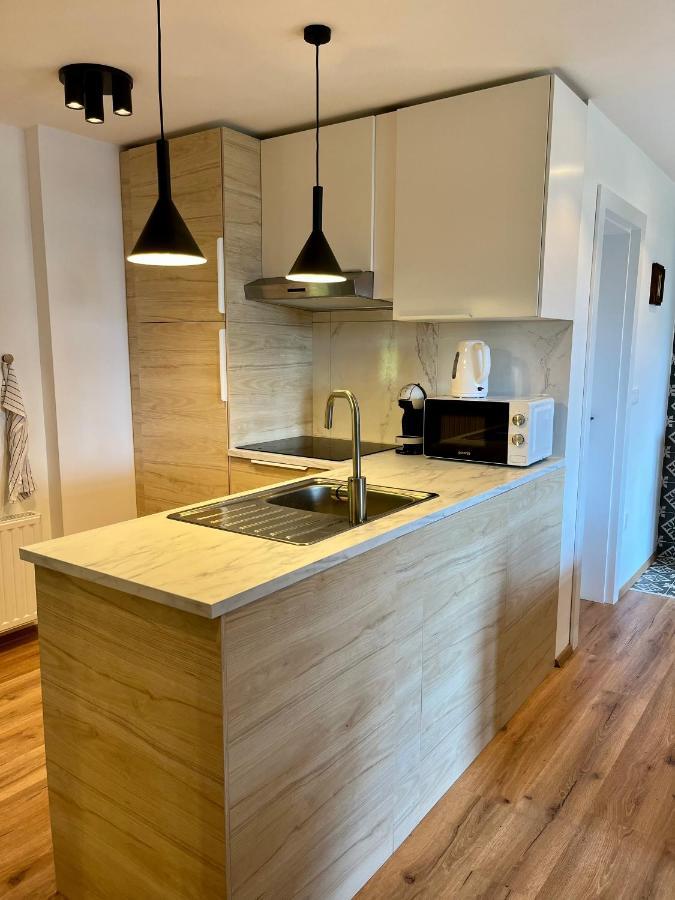 Apartments Pri Fencu Jesenice Exteriér fotografie