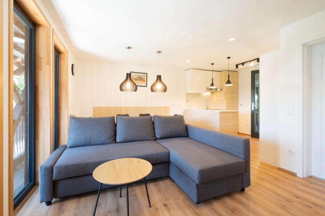 Apartments Pri Fencu Jesenice Exteriér fotografie